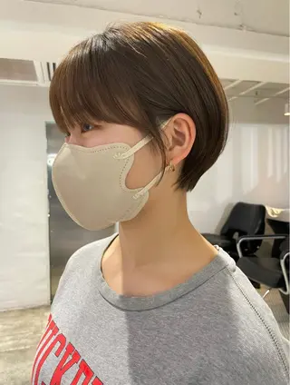 ショート 黒染め落とし ムラ修正　ハイトーンのヘアスタイル