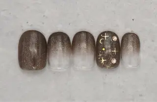 ネイル ゆら 練習生💅🏻のネイルデザイン