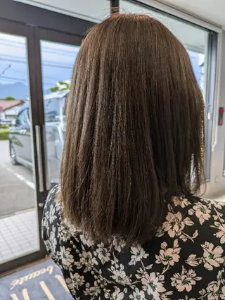 ミディアム カラー 山田 愛/川中島/縮毛矯正のヘアスタイル