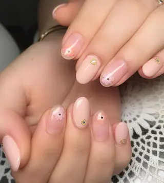 ネイル ゲン レイカのネイルデザイン