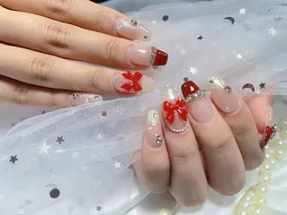 ネイル VIVIAN リサのネイルデザイン