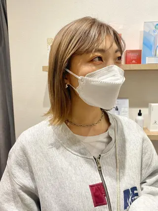 カラー 山本 銘子のヘアスタイル