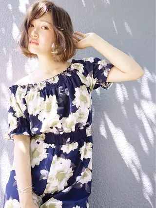 ショート ミディアム カラー 花井 啓好のヘアスタイル