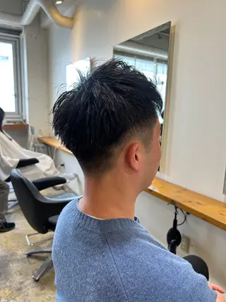 パーマ メンズ ナチュラル大人っぽい スタイル　MAORIのヘアスタイル