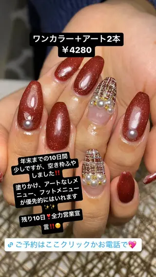 ネイル 艶々の美爪を〜 【リリアーナ】のネイルデザイン