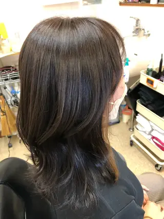 セミロング カラー 石塚 浩のヘアスタイル