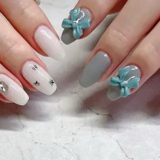 ネイル 東 真百のネイルデザイン