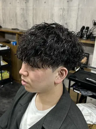 パーマ メンズ 三谷 仁のヘアスタイル