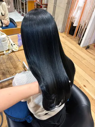 カラー coohair トミクラモエのヘアスタイル