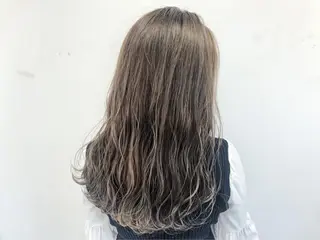 セミロング カラー マツエクモデル 安藤裕子のマツエク・マツパデザイン