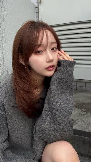 ロング カラー 透明感カラー✨🩵 韓国ヘアkanatoのヘアスタイル