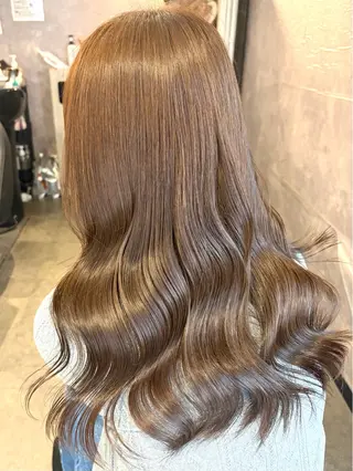 ロング カラー 🩶mana🩶艶髪 /カラーオンカラーのヘアスタイル