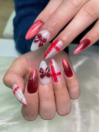 ネイル lucky nail 歌舞伎町のネイルデザイン