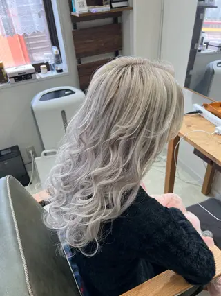 ロング ヘアアレンジ 山室 敬義のヘアスタイル