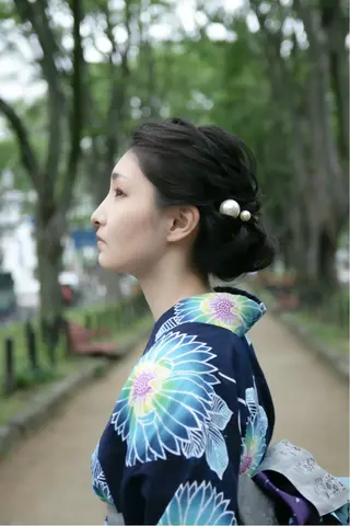 ロング ヘアアレンジ Hair salon Lashic所属・繁華街のヘアメさん/ 麻貴のヘアスタイル