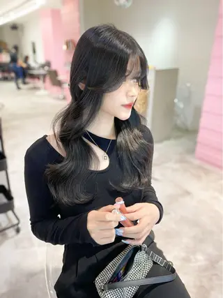 ロング 髪質改善韓国レイヤー SHIORI🦋のヘアスタイル