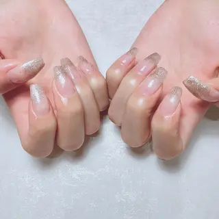 ネイル Li-Fra ERIKOのマツエク・マツパデザイン