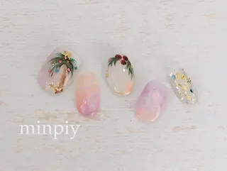 ネイル 𖡼 yumenoのネイルデザイン