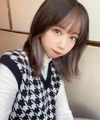 ミディアム 🤎小顔レイヤー /ベージュ🤎友香のヘアスタイル