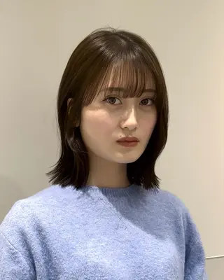 ショート カラー パーマ ヘアアレンジ メンズ 切りっぱなしヘアボブ ミディアムヘアRYOのヘアスタイル