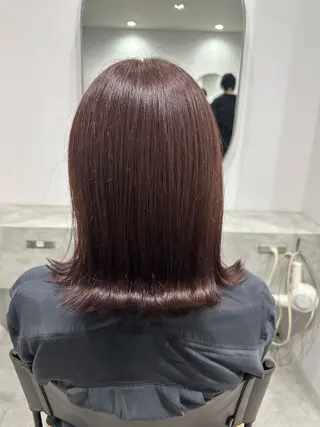 カラー シガ ミクトのヘアスタイル