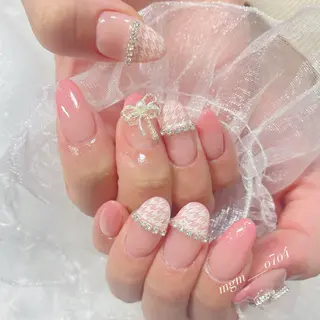 ネイル MoON...❤︎ MeGuのネイルデザイン