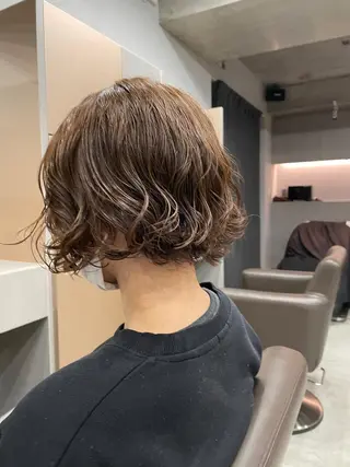 ミディアム カラー パーマ 吉田一輝 外国人パーマのヘアスタイル