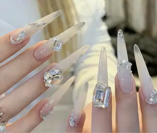 ネイル D-BEAUTY Nailsalonのネイルデザイン