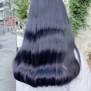 ロング MOMO艶髪 🩵モテカラーのヘアスタイル