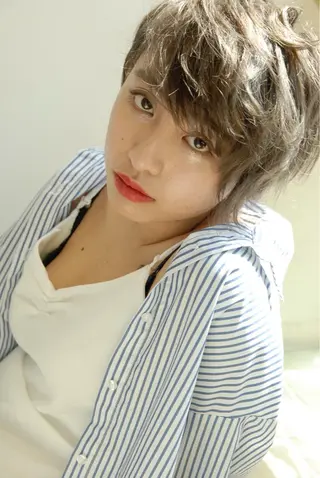 ミディアム 🌸スタイリスト 山浦美恵のヘアスタイル