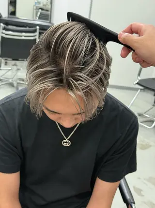 ミディアム カラー メンズ takumi/パーマ /バレイヤージュのヘアスタイル