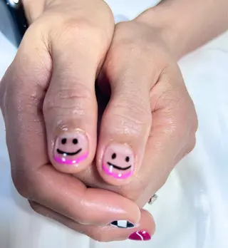 ネイル Horie 雪のネイルデザイン