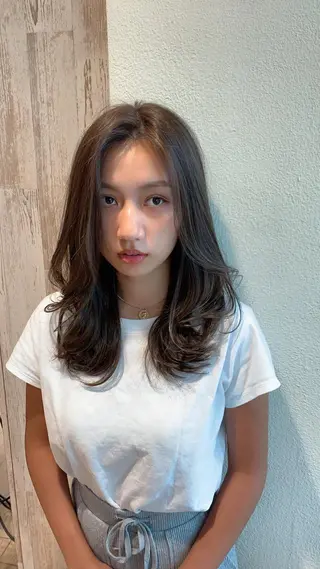 ロング カラー レイヤー専門家 ダブルカラー修のヘアスタイル