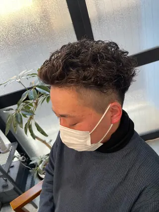 パーマ メンズ ｼﾉｻﾞｷ ｷﾅのヘアスタイル