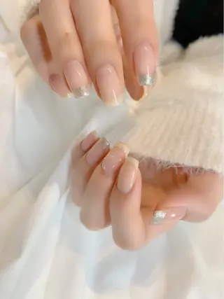 ネイル ＼近畿大学／近く🦢 Swanのネイルデザイン