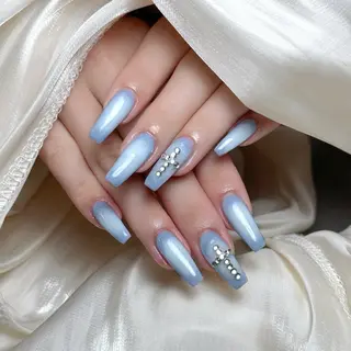 ネイル Maggie Nail🦩のネイルデザイン