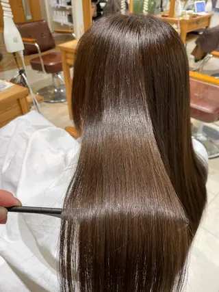 セミロング カラー 過去一の柔髪ヘア 🌿einshairのヘアスタイル