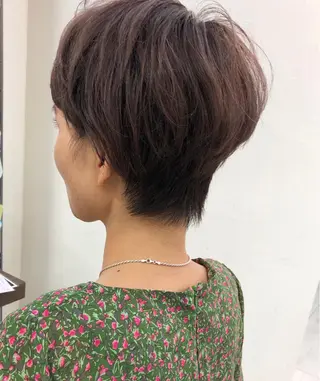 ショート カラー タナカ タクヤのヘアスタイル