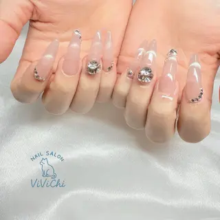 ネイル ViViChi 梨帆のネイルデザイン