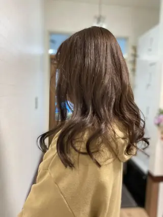 ロング カラー 中本 愛理のヘアスタイル