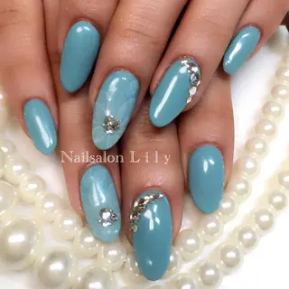 ネイル Lily*nail 🌻Mii🌻のネイルデザイン