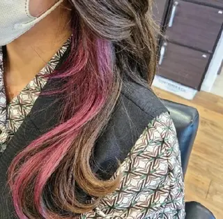 ロング カラー 関口 友菜のヘアスタイル