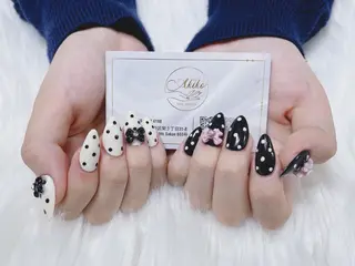 ネイル AKIKO ネイルサロンのネイルデザイン