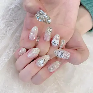 ネイル 中牟田 彩水のネイルデザイン