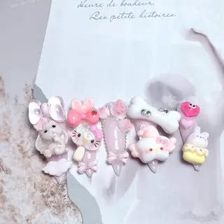 ネイル MoMoA Nail ネイル長さ出し専門店のネイルデザイン