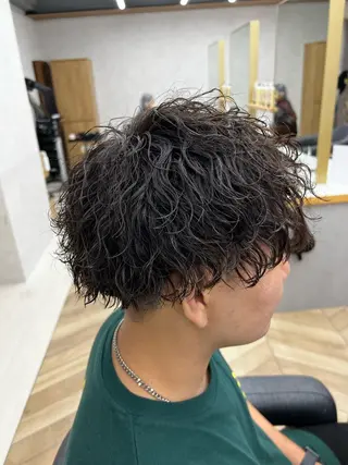ショート パーマ メンズ 🏅メンズ特化 ヤマクラ　タイキのヘアスタイル