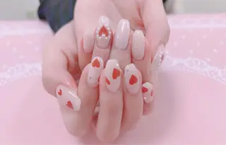 ネイル はぴねす所属・横浜 美夢のネイルデザイン