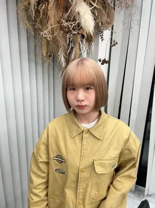 ミディアム 似合わせハイトーン ヒロトのヘアスタイル