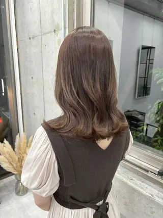 ミディアム 榊琴帆/美容師兼 アイブロウリストの眉毛・アイブロウイメージ