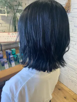 カラー 前田 輝のヘアスタイル